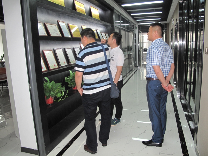 늿�Ժ�I(l��ng)��(d��o)����(li��n)늚Ⅲ�^����